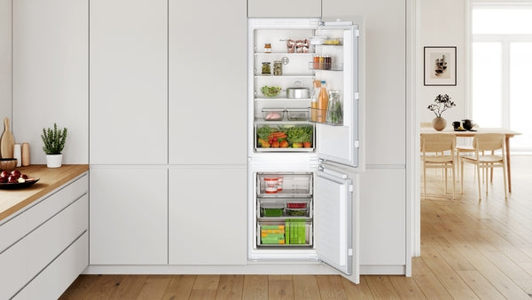 Bosch series 2 on sale fridge freezer